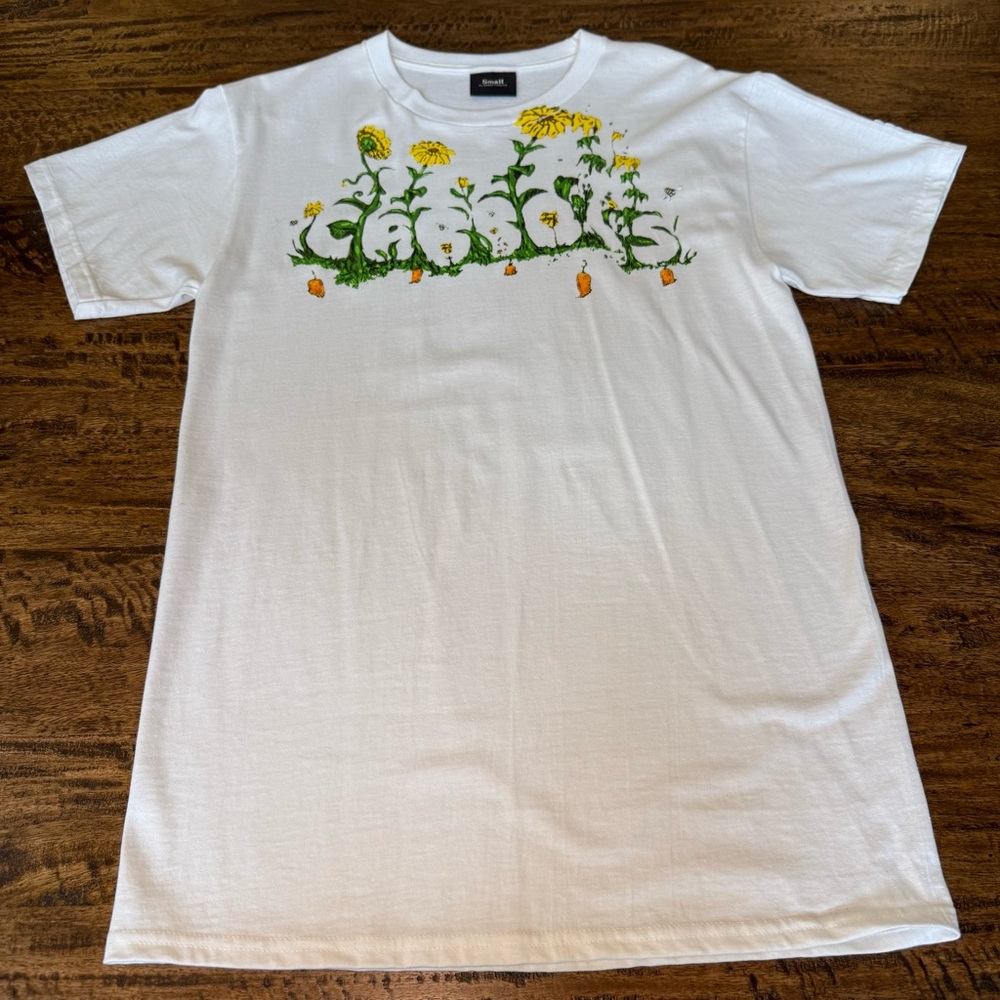 Anwar Carrots white graphic tee Size S